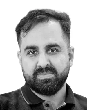 تنگه هرمز فشار سنگینی بر استراتژی‌های ترامپ وارد کرد