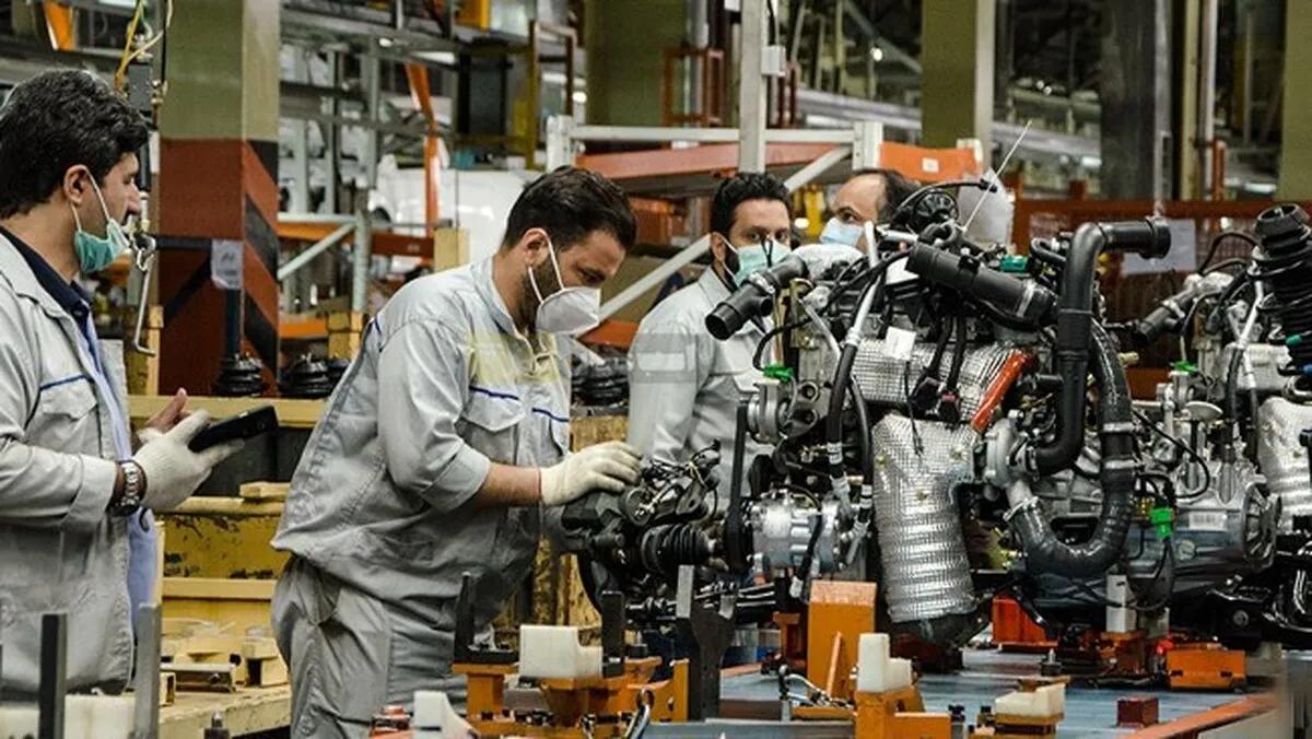 بروکراسی اداری به کسب‌وکارهای کوچک آسیب می‌زند/ تسهیل فرآیندهای تولید بدون کارخانه ضروری است