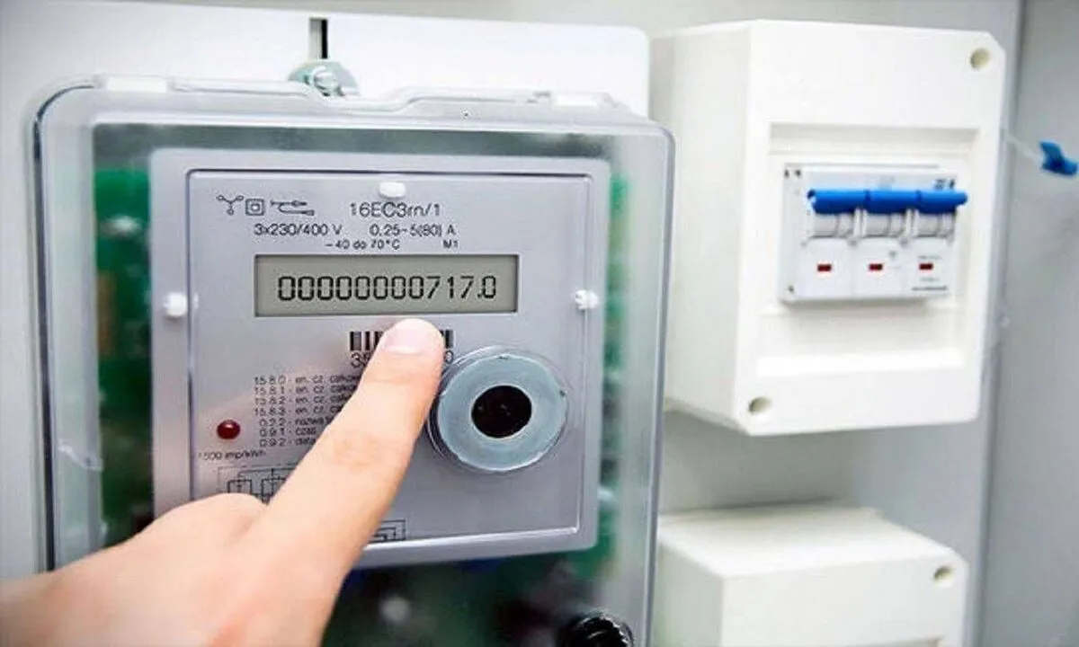 قرائت کنتور مشترکان توسط ماموران شرکت های توزیع برق از شنبه