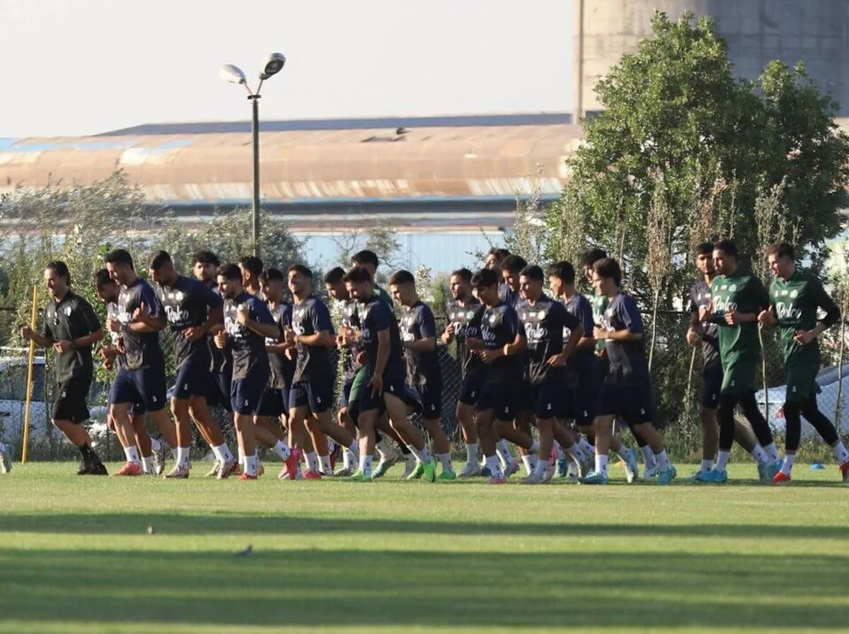 درخواست نقل‌وانتقالاتی باشگاه اراکی از پرسپولیس