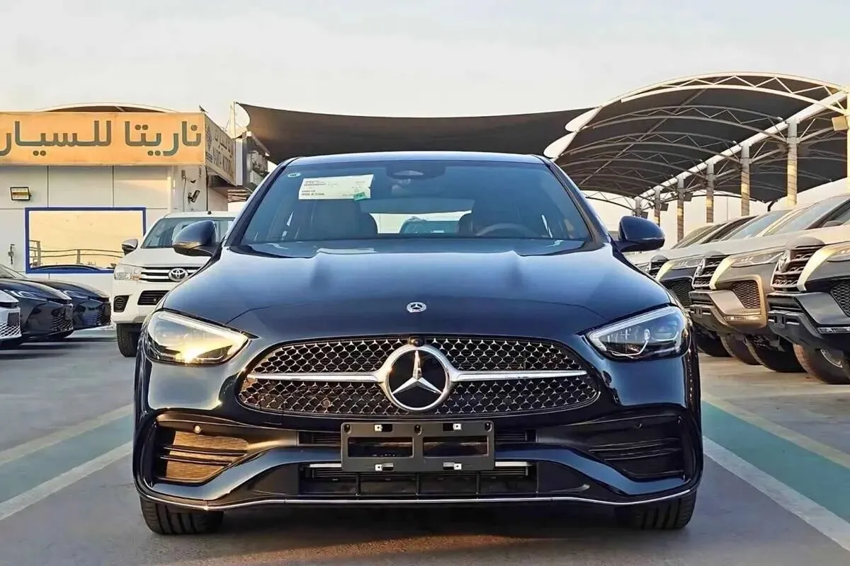 فروش مرسدس بنز در ایران با چهار برابر قیمت امارات!