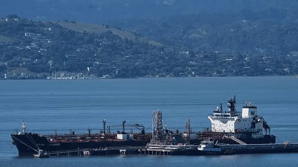 تغییر در معادلات نفتی ایران؛ افزایش صادرات و کاهش تخفیف‌