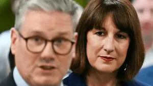 وزیر دارایی انگلیس: جنگ ترامپ علیه ایران حماقت بود