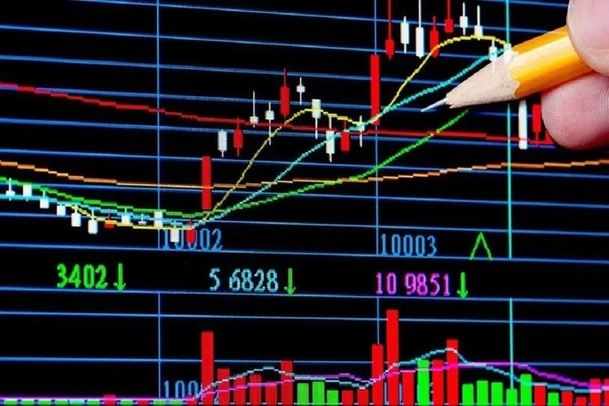 روند منفی بورس؛ فرصت یا تهدید برای سرمایه‌گذاران؟