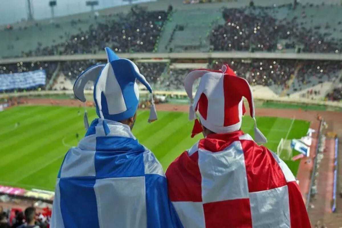 پرسپولیس و استقلال تا کی از ورزشگاه آزادی دورند؟