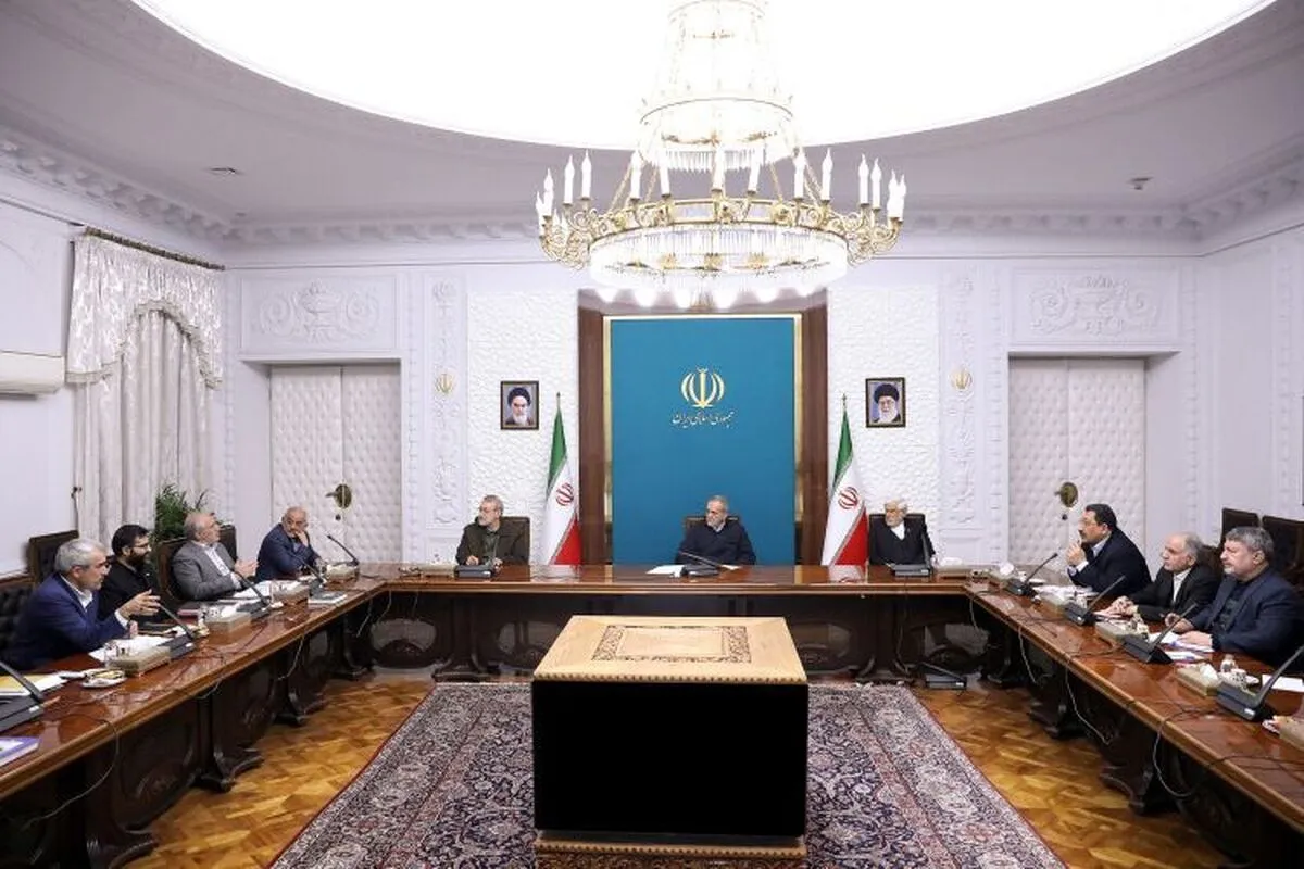 پزشکیان: پایش لحظه‌ای اجرای طرح اقتصادی دولت تا رسیدن بازار به ثبات ادامه یابد