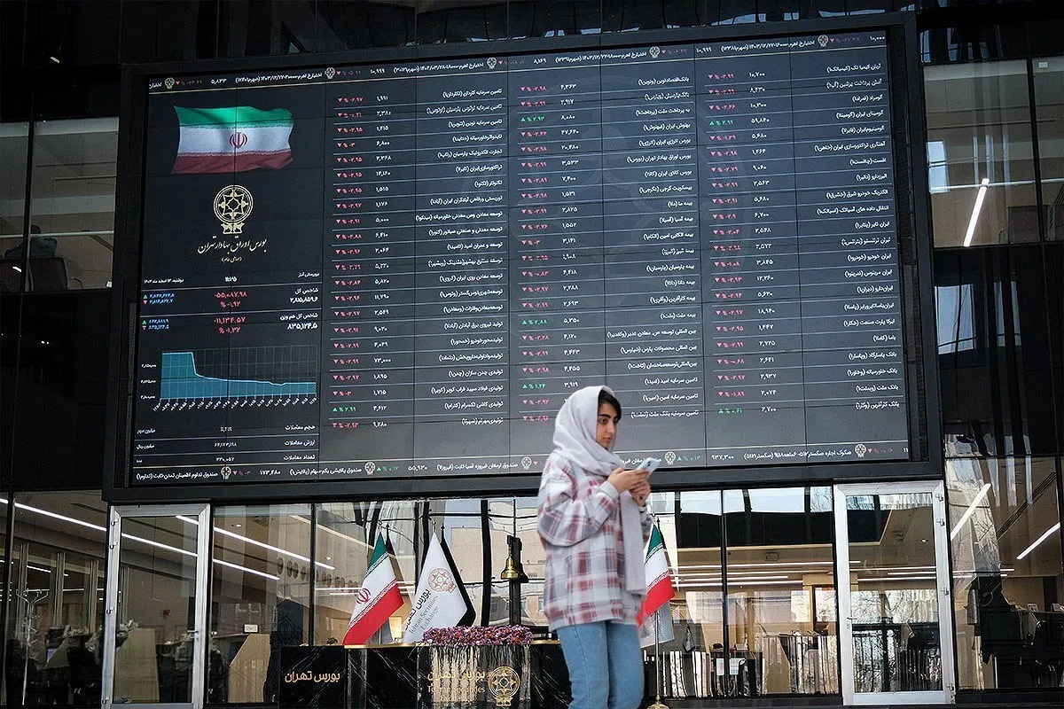 بورس در سراشیبی بی‌اعتمادی