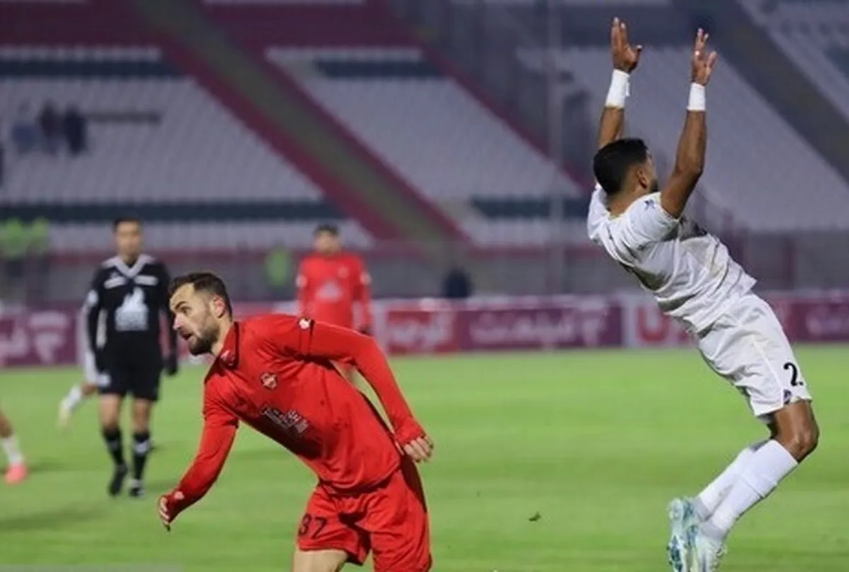 چیکالشی از تراکتور جدا شد؟