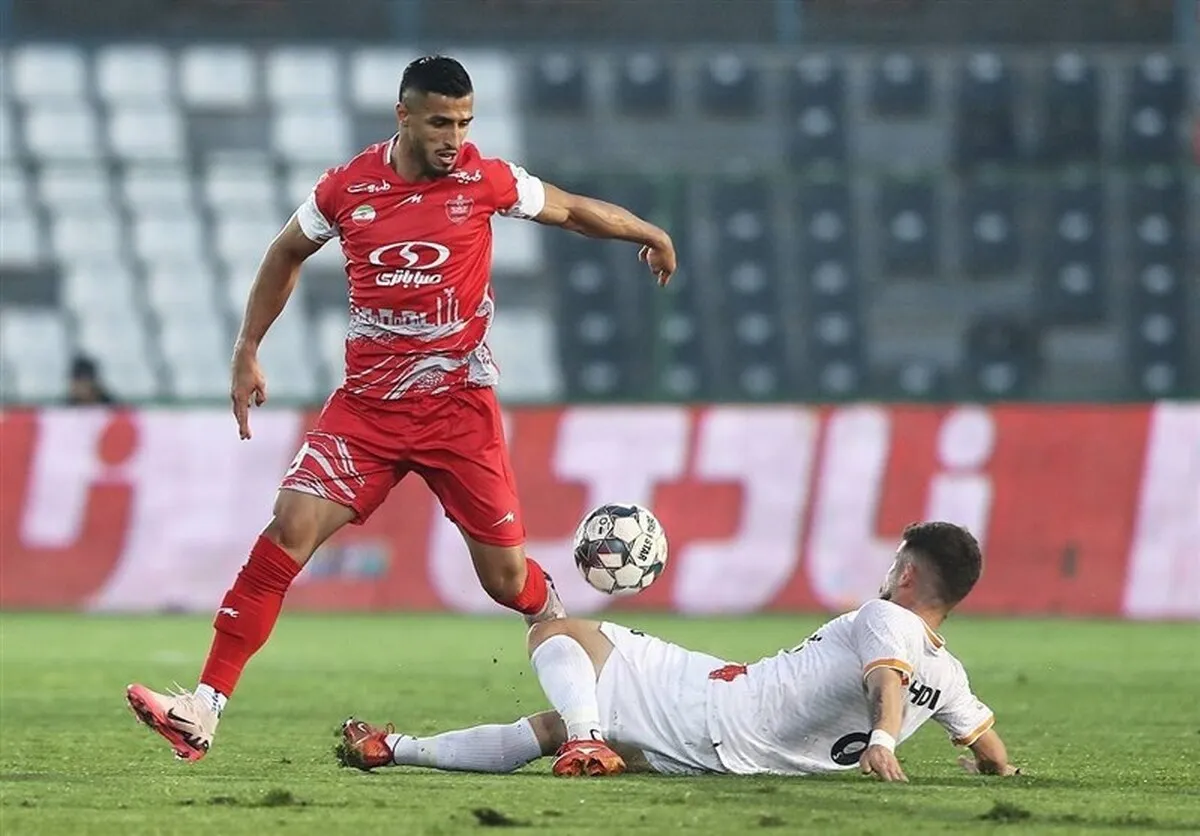 VAR یک بار علیه پرسپولیس، دو بار به نفع پرسپولیس!