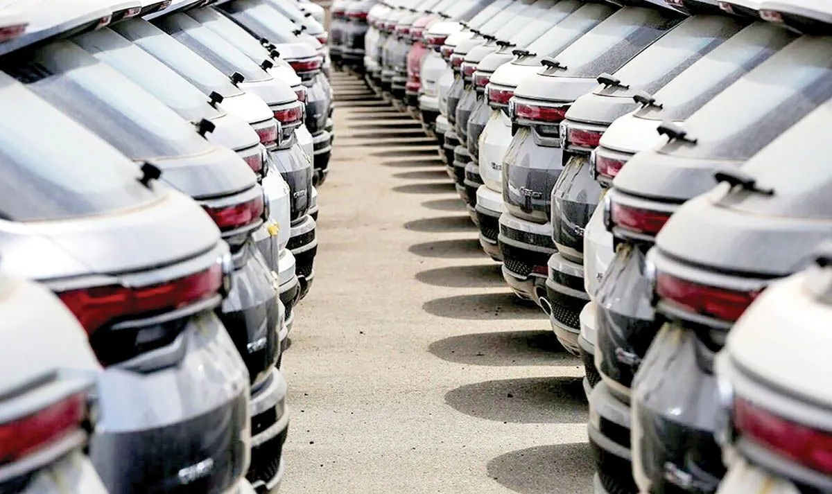 ایجاد رقابت و رشد کیفیت فدای افزایش تعرفه واردات خودرو شد