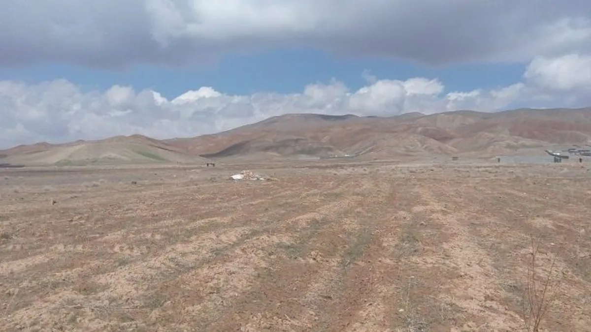 وزارت راه و شهرسازی، پول مسکن‌ نساخته را از مردم طلب می‌کند