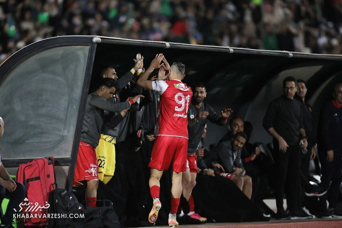 شایعات ضد و نقیض پیرامون ستاره ترک؛ دورسون به ایران برنمی‌گردد؟