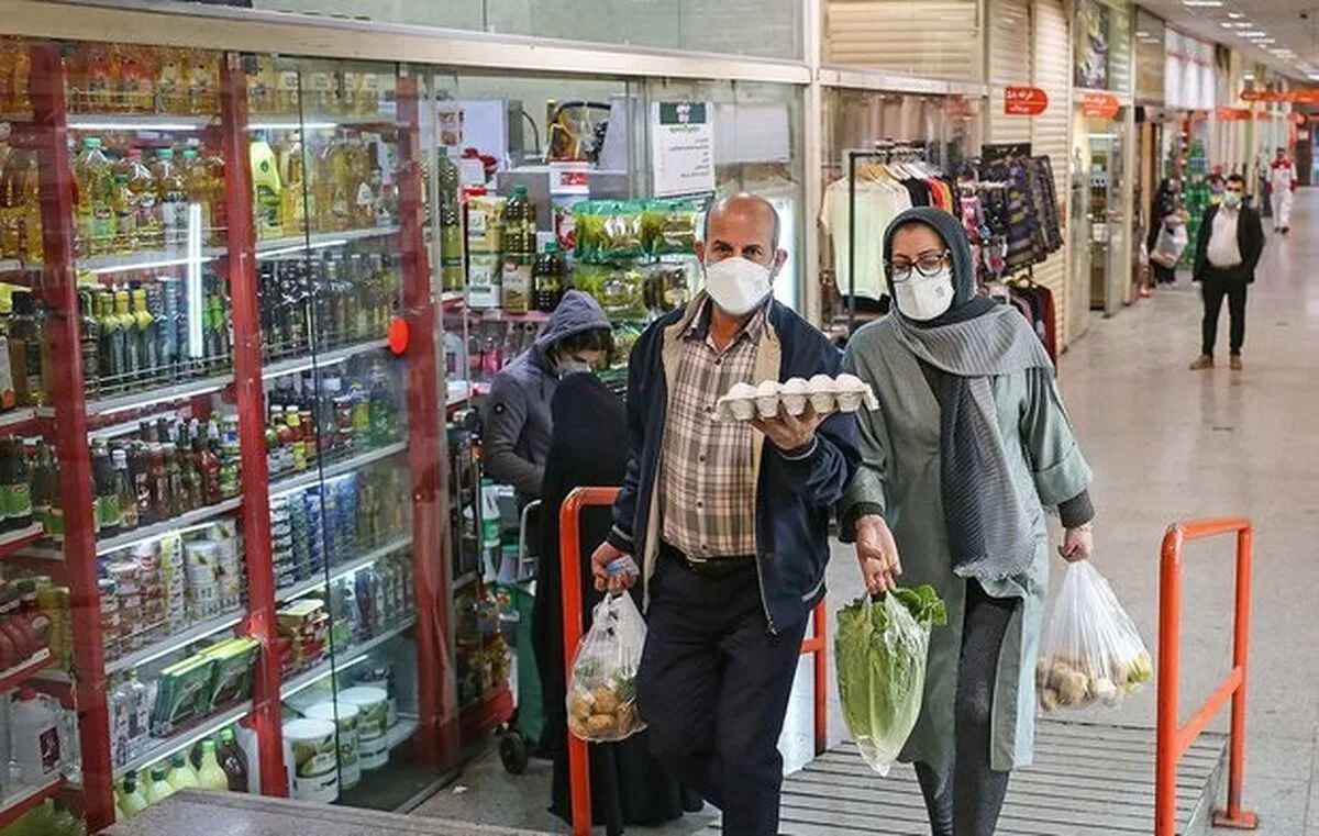 عرضه کالاهای اساسی در فروشگاه‌ها بدون وقفه