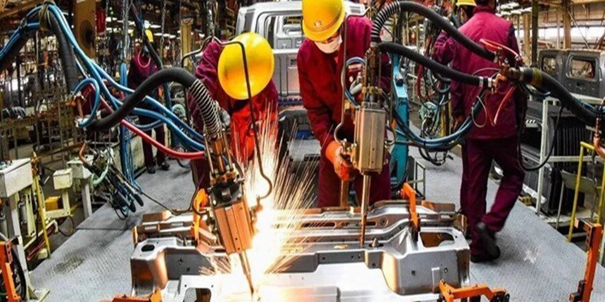 رشد تولیدات صنعتی ایران بیشتر از ۱۱۰ کشور جهان شد