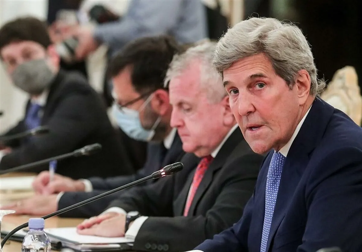 جان کری: دانش هسته‌ای بمباران نمی‌شود