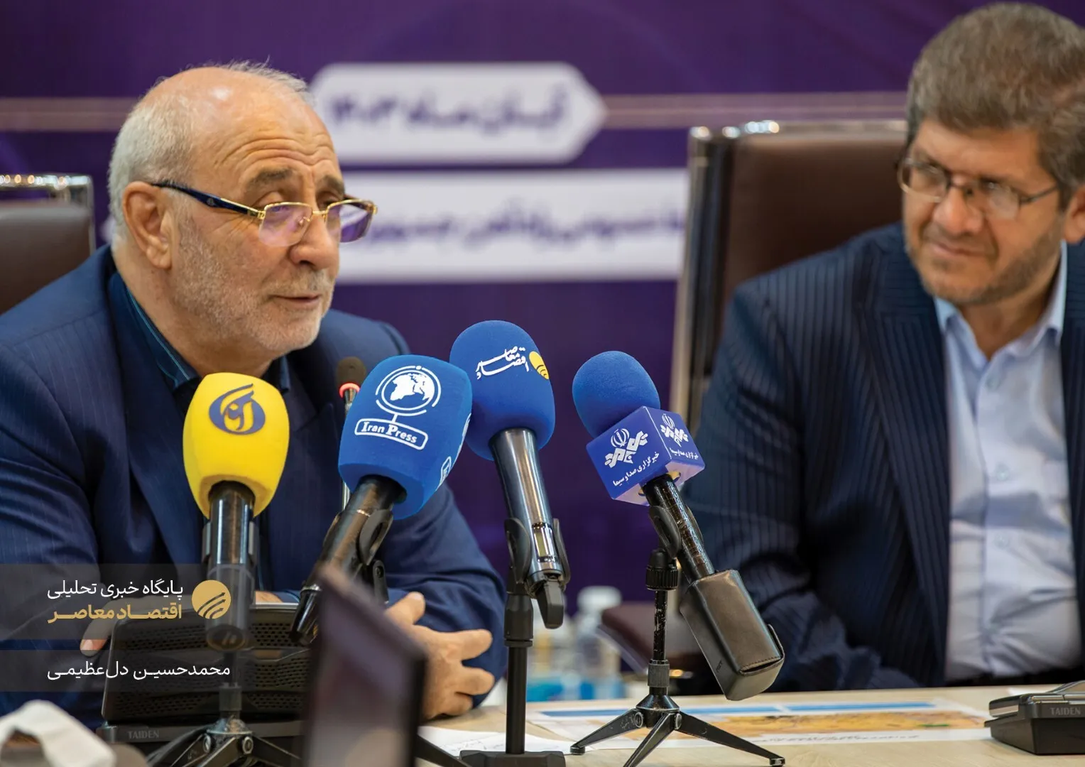 مراسم انعقاد تفاهم نامه بین راه آهن جمهوری اسلامی ایران و هلدینگ پترو پالایش نفت اصفهان با حضور محسن قدیری، مدیرعامل پالایشگاه اصفهان و جبارعلی ذاکری، مدیرعامل شرکت راه آهن جمهوری اسلامی با حضور حسینعلی حاجی دلیگانی، نماینده مردم اصفهان در مجلس شورای اسلامی برگزار شد.