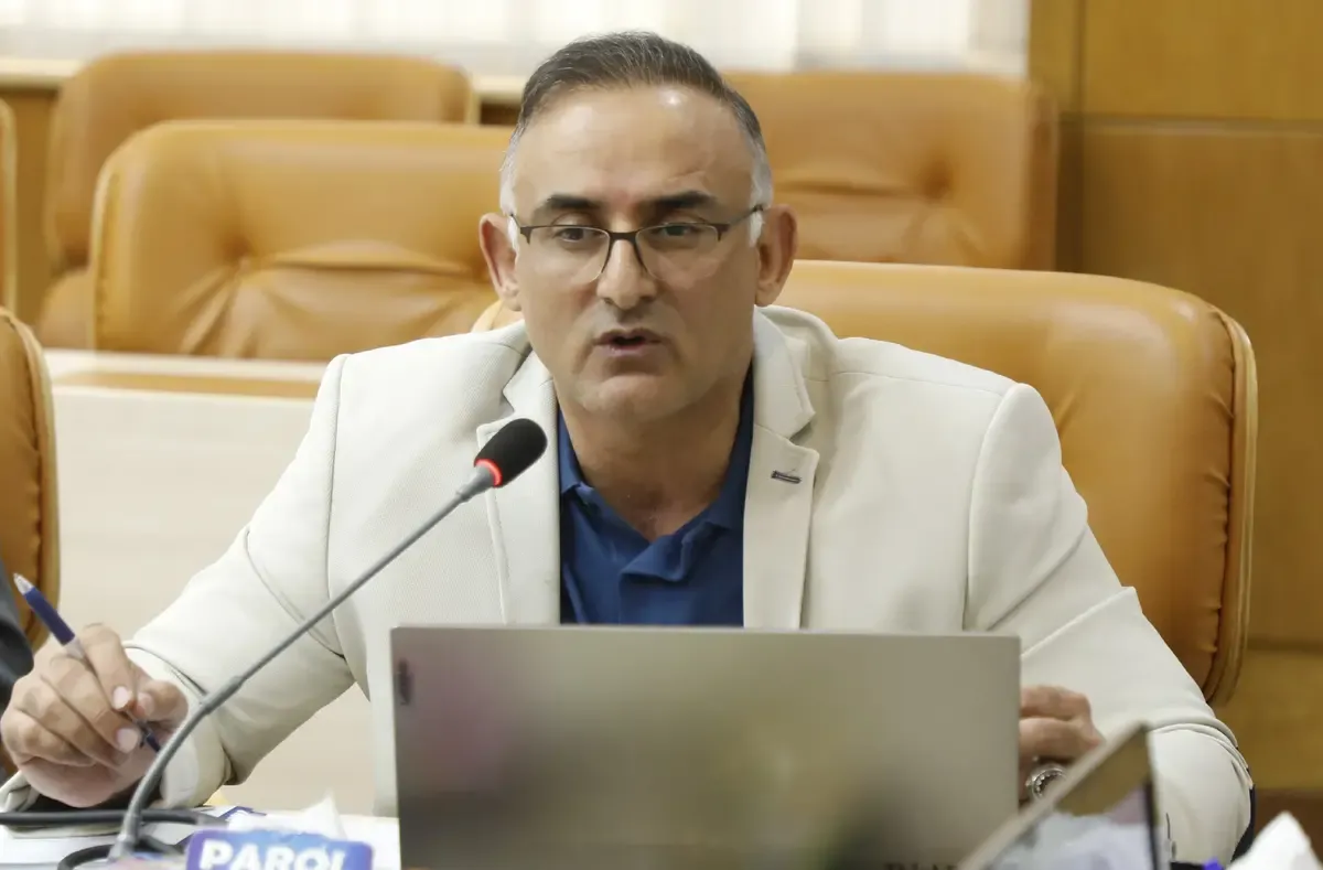 تعلیق ۸ دفتر خدمات مسافرتی به دلیل عدم پاسخ‌گویی به شکایات