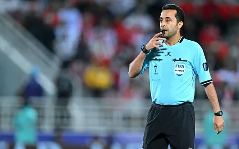 بنیادی‌فر داور دیدار گل‌گهر - پرسپولیس شد