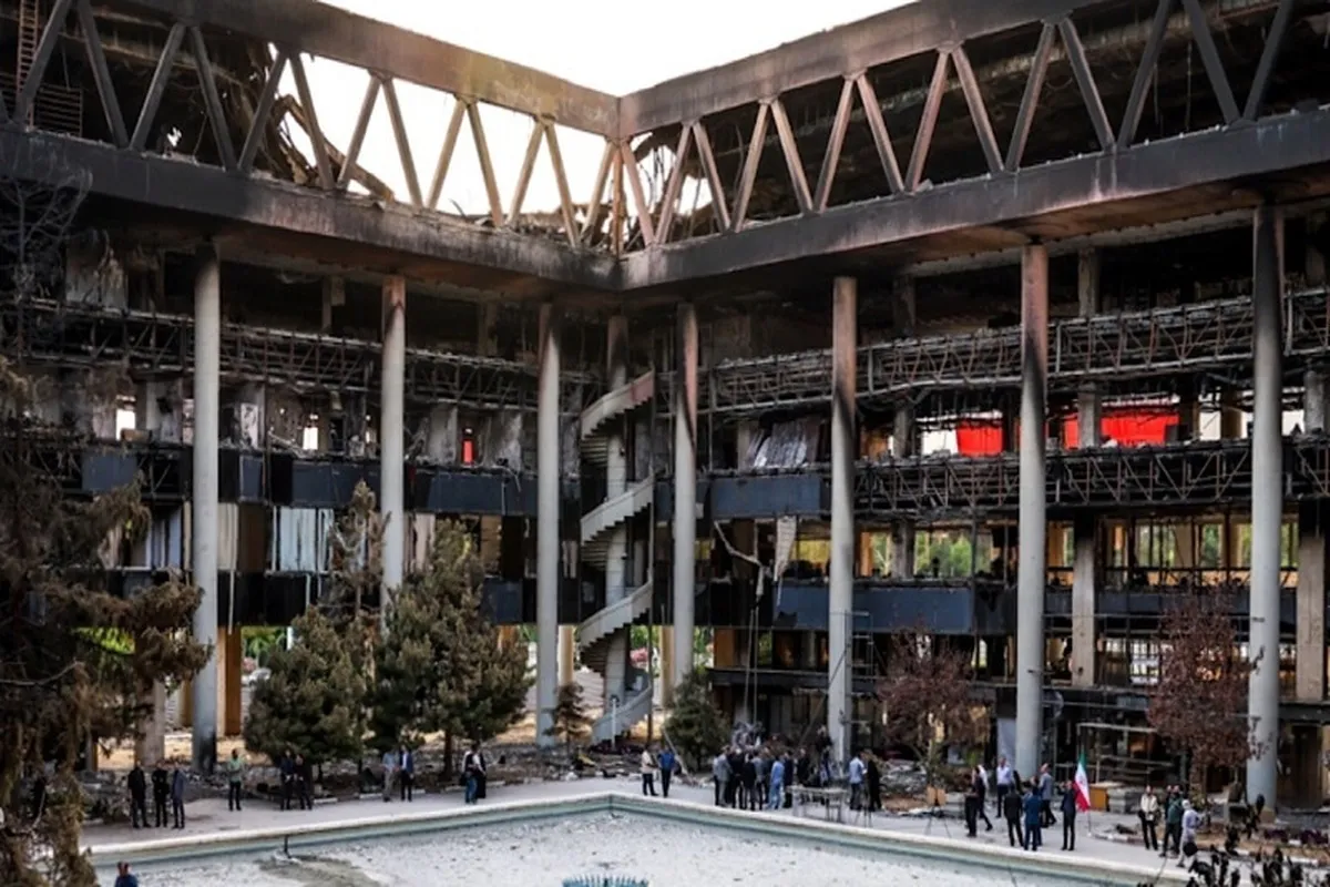 پیشنهاد ۱۰ همت اعتبار برای بازسازی ساختمان شیشه‌ای