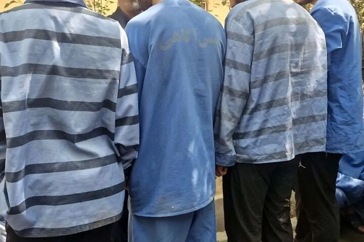 سه باند اخاذی و باج‌گیری با لباس پلیس در تهران لو رفتند!