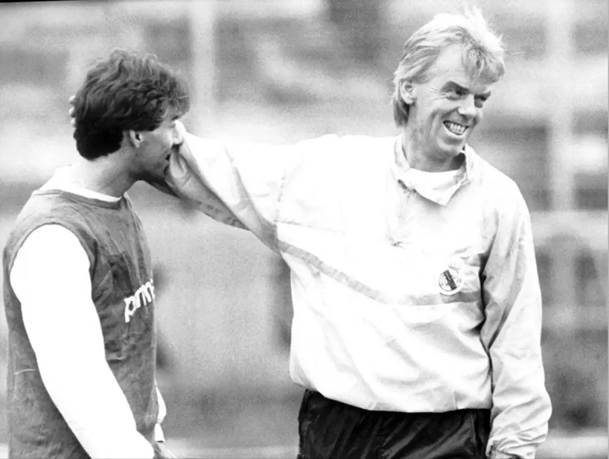 لئو بین‌هاکردرگذشت!