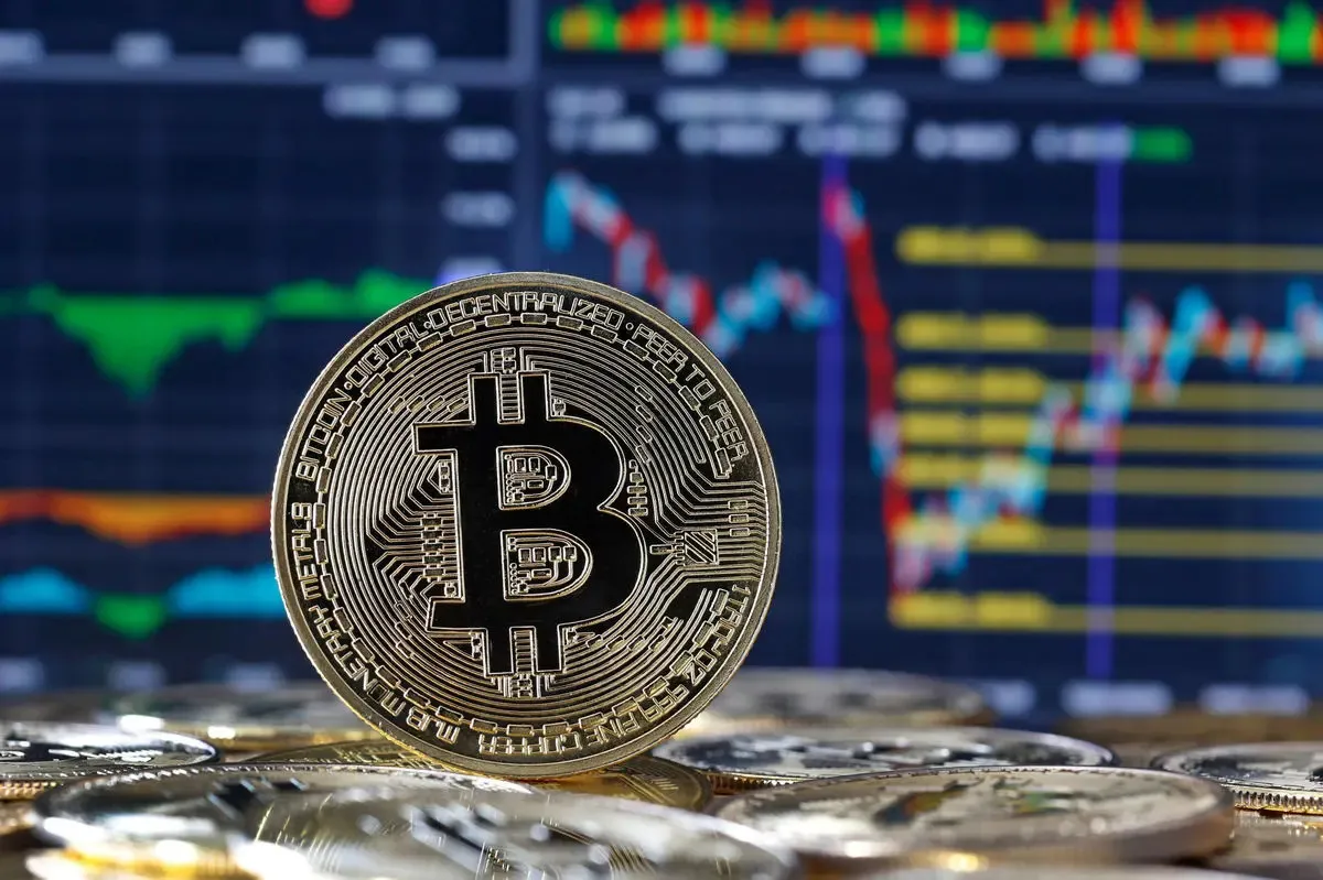 بیت‌کوین در اوج، نقدینگی جهانی بازار را هدایت می‌کند