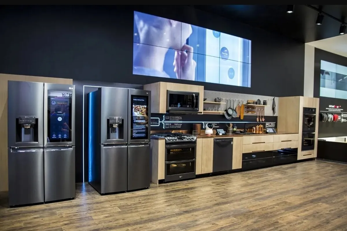 چسبندگی قیمت‌ها مانع از کاهش سریع بهای کالاهاست