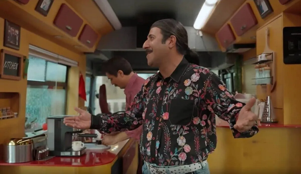 قیمت کمپر ارسطو در سریال «پایتخت» چقدر است؟