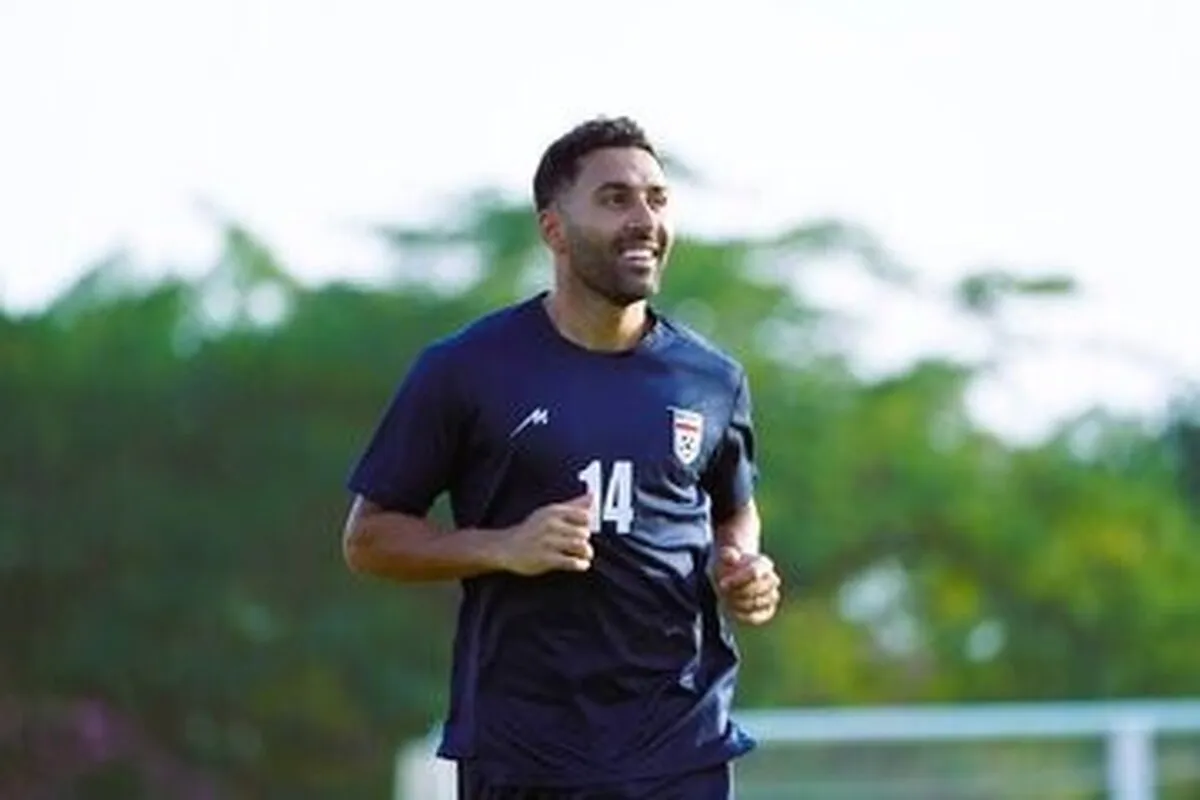 چراغ سبز لژیونر معروف به پرسپولیس