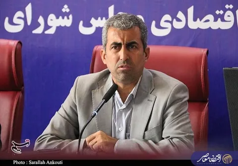 ۹۰ میلیارد دلار یارانه ارزی؛ پول مردم در دست دلالان!