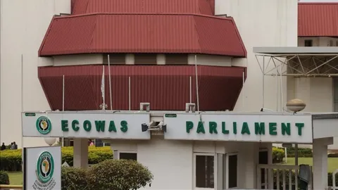 کودتا علیه سازمان جامعه اقتصادی کشور‌های غرب آفریقا