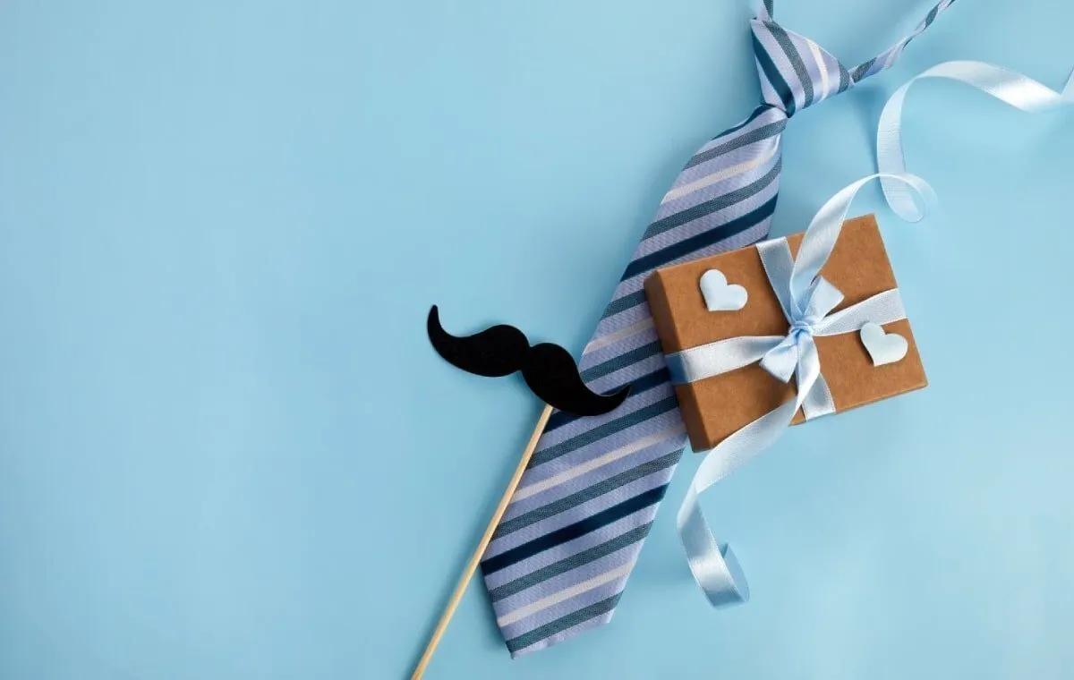 روز پدر ۱۴۰۳ چند شنبه است؟