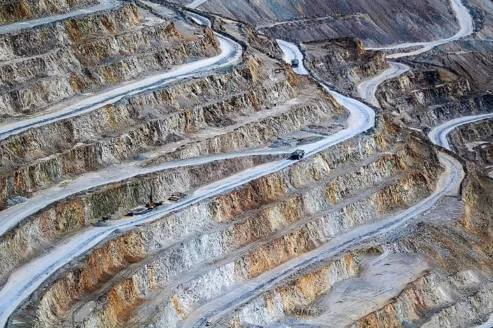 مجتمع معدنی و صنعتی مس سونگون ورزقان