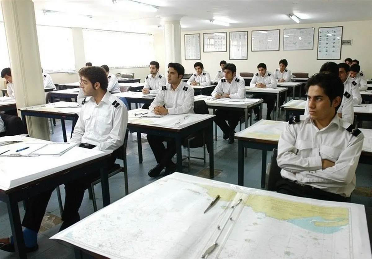 دانشجویان موسسه آموزشی کشتیرانی بورسیه کامل شدند