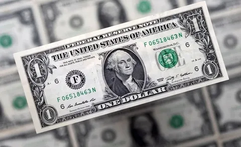 پیش‌ بینی قیمت دلار پنجشنبه ۱۸ دی ۱۴۰۴ / دلار تثبیت شد؟