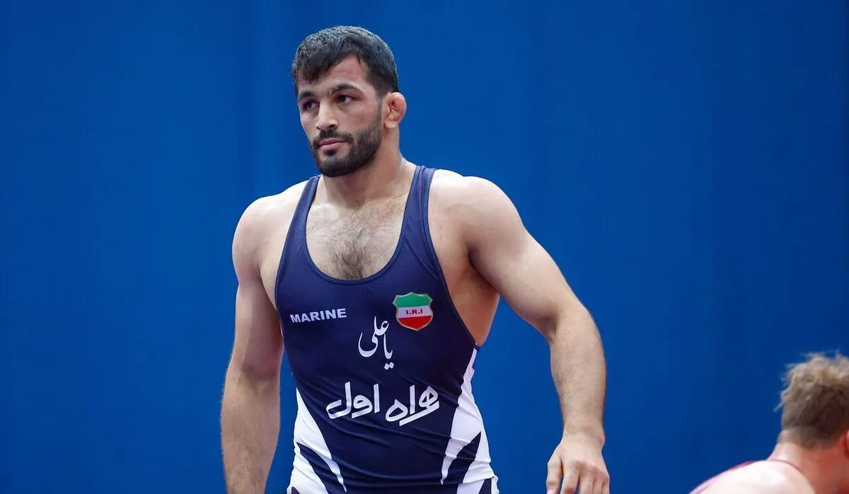 امضای قرارداد رسمی حسن یزدانی با باشگاه استقلال + فیلم