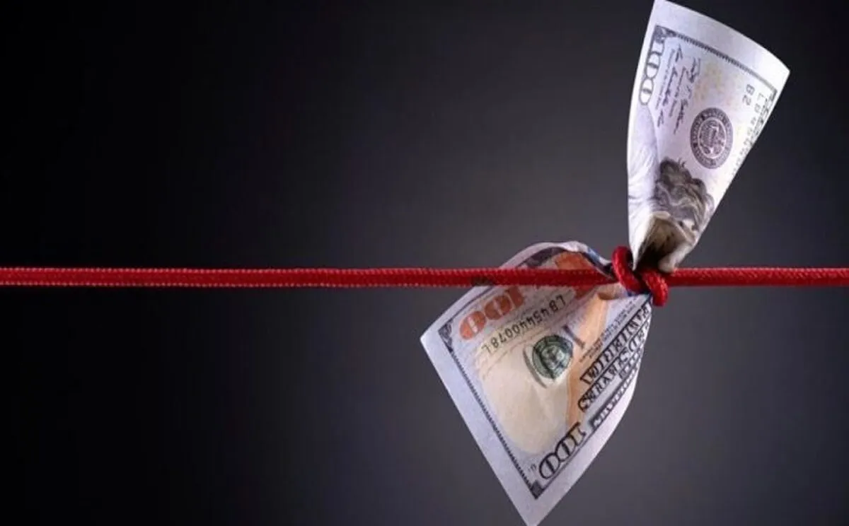 ۴ پیش‌‌نیاز ارز تک‌نرخی؛ اول باید ۳۰ میلیارد دلار قاچاق را مهار کنیم