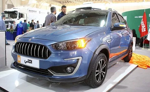 قیمت نمایندگی و بازار خودرو‌های سایپا و ایران خودرو ۷ فروردین ۱۴۰۴