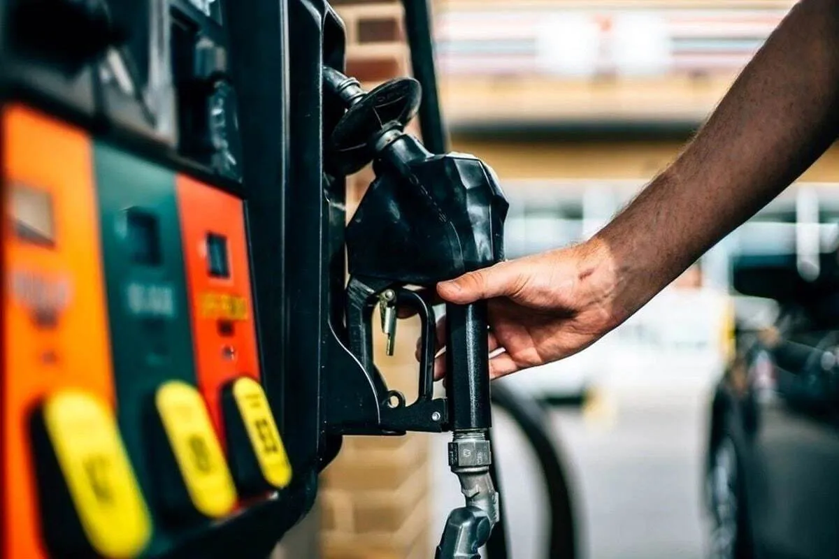 سهمیه سوخت از کارت به حساب بانکی منتقل می‌شود