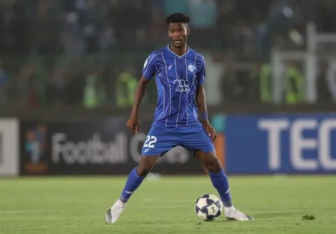 باشگاه استقلال: اندونگ به دلیل مشکلات خانوادگی نمی‌تواند برگردد!