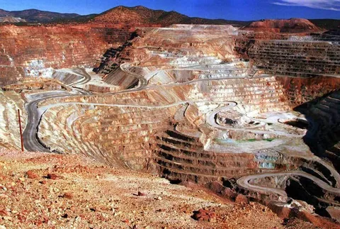 نفتِ قرن بیست‌ویک؛ معادن ایران چگونه سپر امنیت اقتصادی کشور می‌شود؟