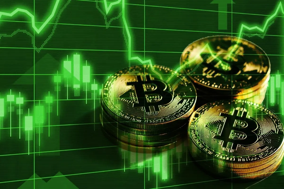 بیت‌کوین در آستانه جهش