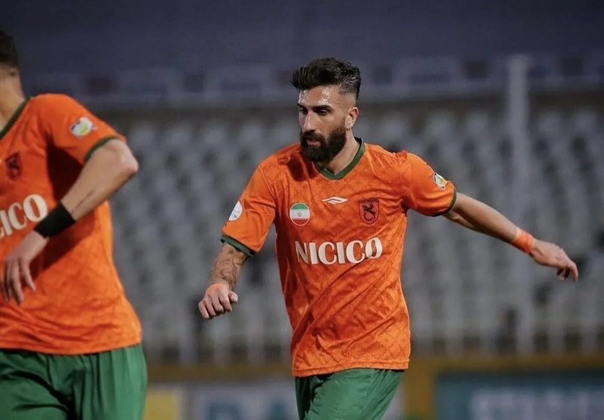 مدافع چپ پرسپولیسی در سبد خرید استقلال