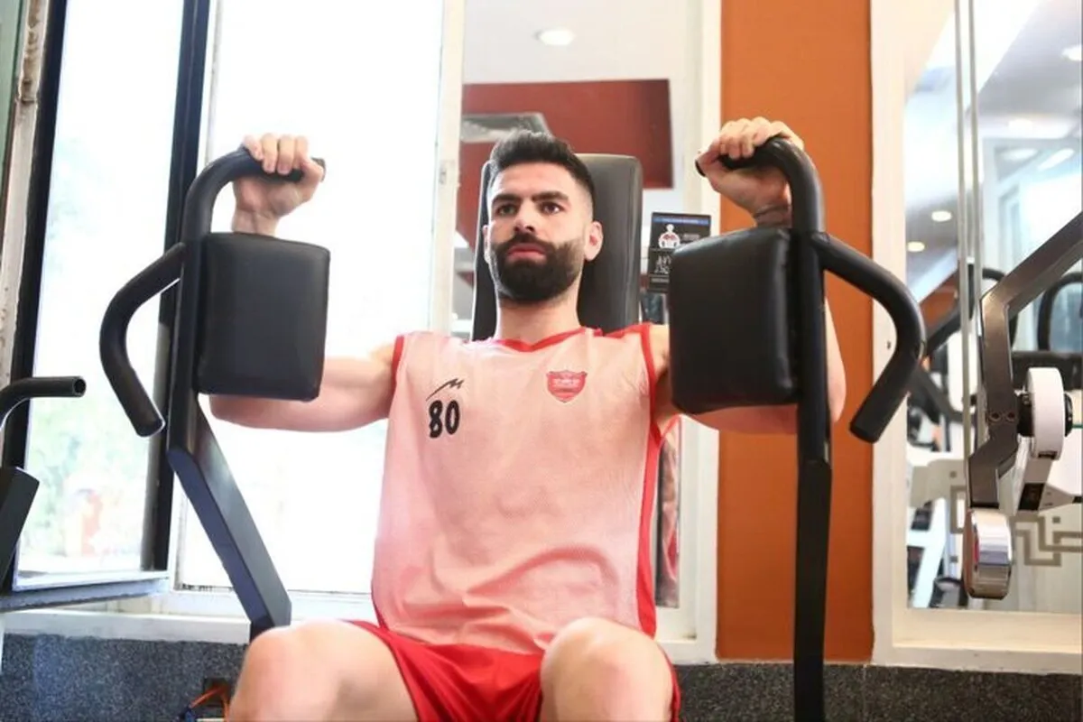 دستبرد یحیی گل‌محمدی به باشگاه پرسپولیس