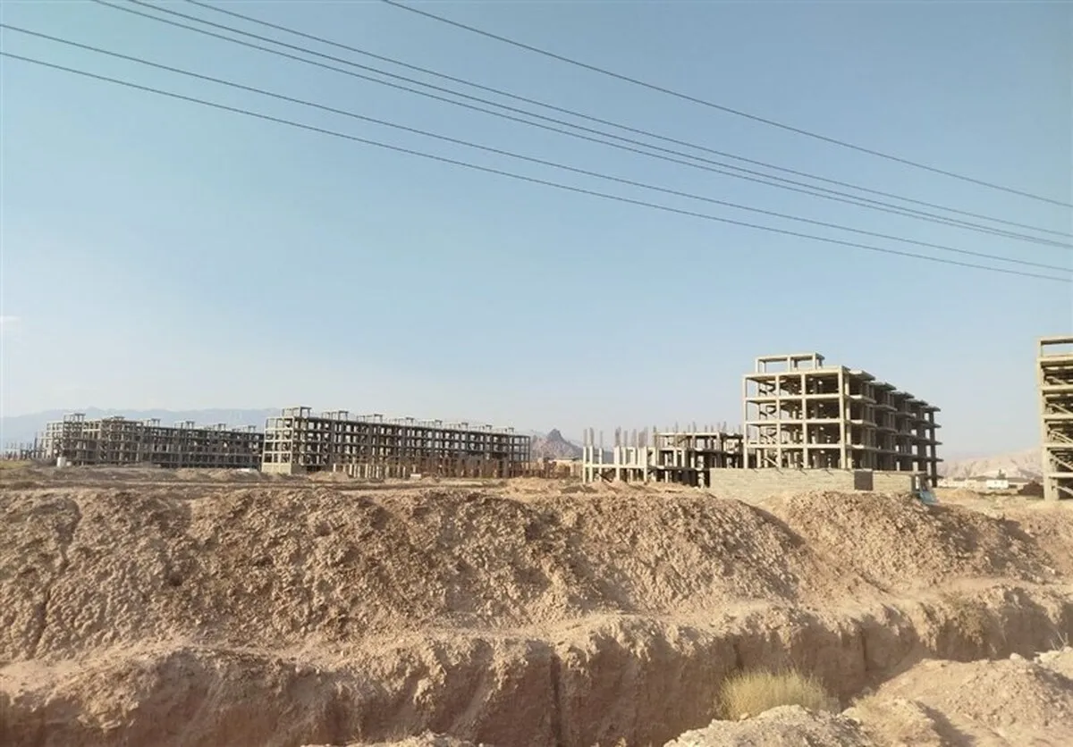 بازدید وزیر راه از سایت ۵۰۰۰ واحدی نهضت ملی مسکن کرمان