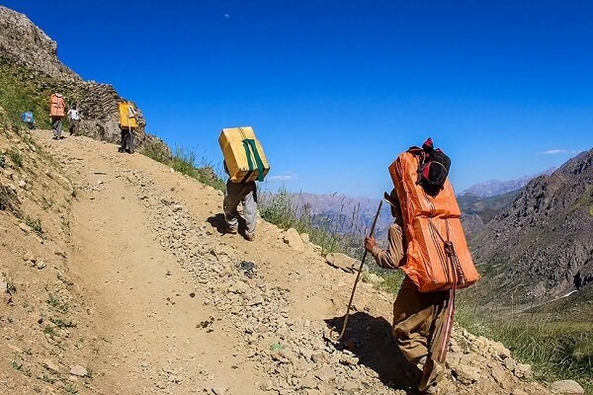 درآمد سال اول کولبران، از مالیات عملکرد مستثنا شد