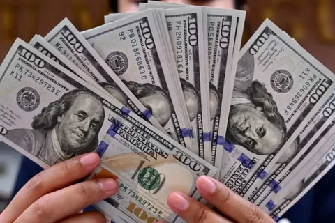 قیمت دلار امروز ۵ اسفند ۱۴۰۴