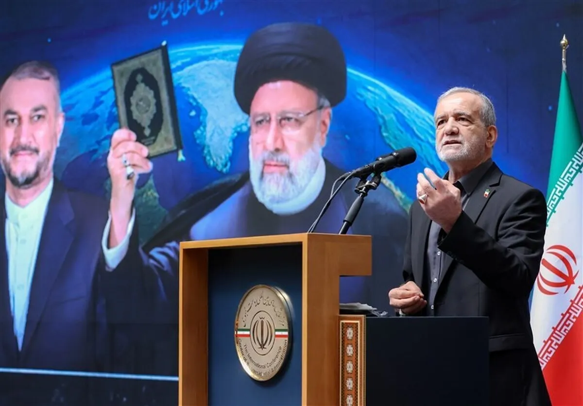 پزشکیان: صداقت و پاکی از ویژگی‌های بارز شهدای خدمت بود