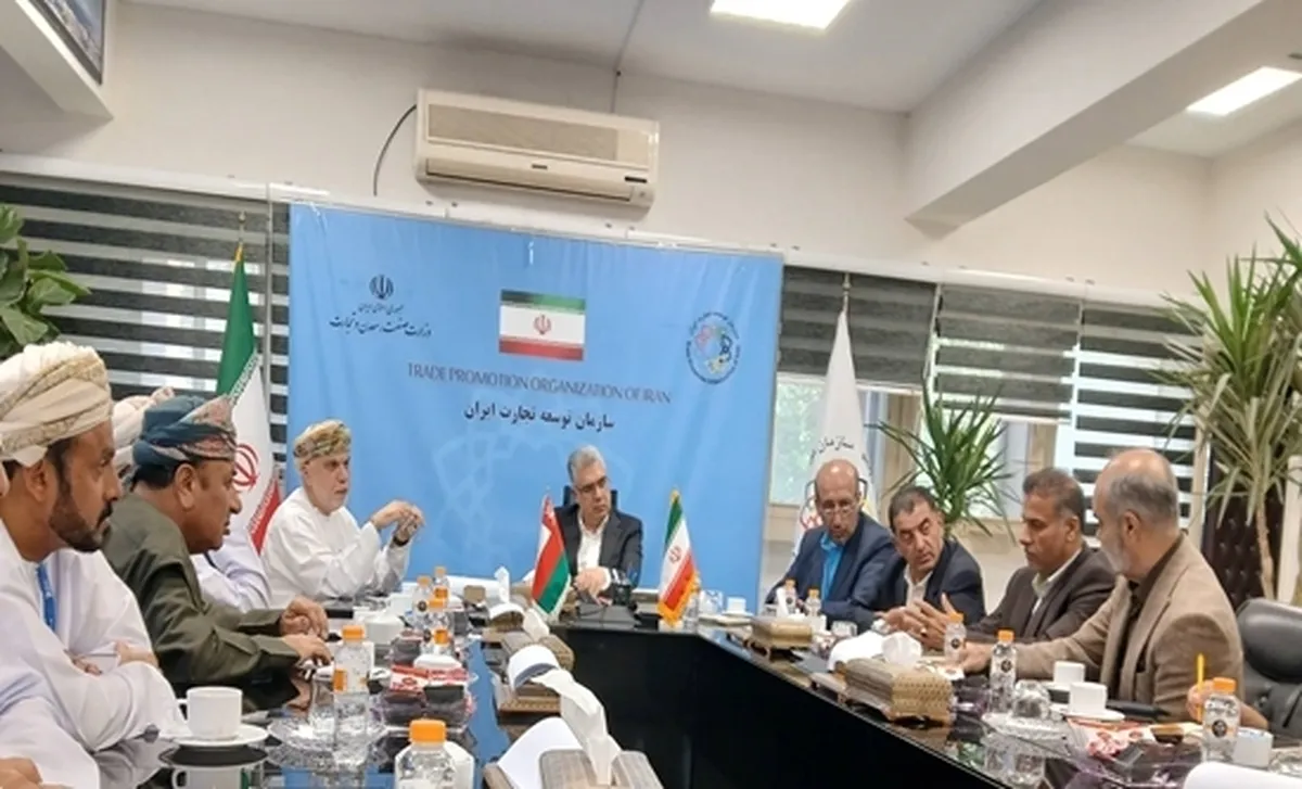 تاکید بر ارتقای تعاملات تجاری ایران و عمان