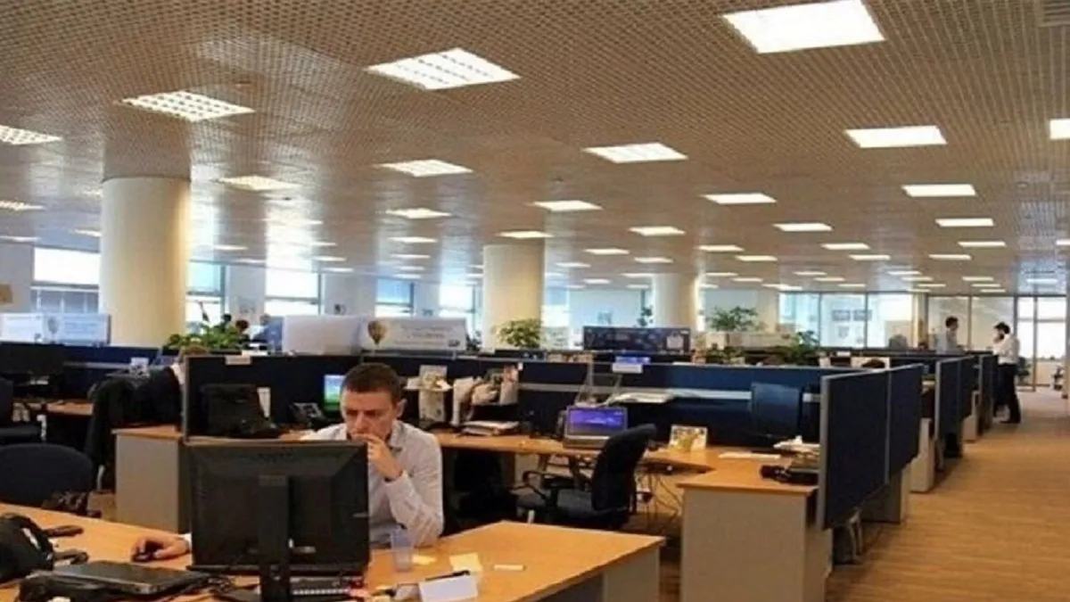 برق بیش از ۱۰۰ اداره پرمصرف در تهران قطع شد